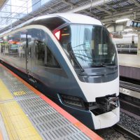 【最新2024年版】東京駅で見られる電車！ 人気の特急列車！